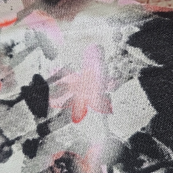 Relativity Multi Color Ruffle Sleeveless Top Size Small - Picture 11 of 15